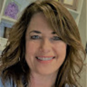 Meet your Posher, Deanna